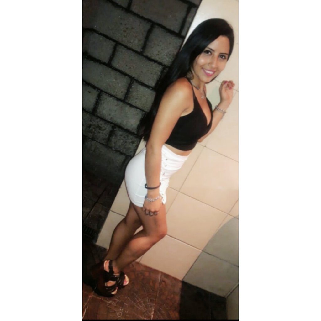 BreendaMagalii's tweet photo. #dominyx 🔥😘 https://t.co/eMzactd8Cg
