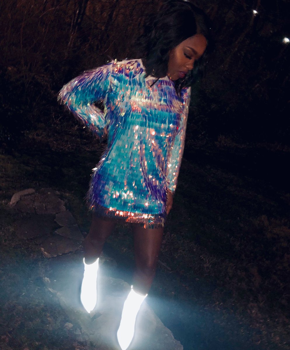 FireandDesire__'s tweet photo. Happy Birthday to my photography muse, sister, future bridesmaid, and all around inspiration. She keeps it real and keeps me lifted and I keep her entertained with my life 😂 but really happy Birthday to the one and only Mariah McClerkin!!! @AyeeMcClerkin https://t.co/OIFV8ptnLT