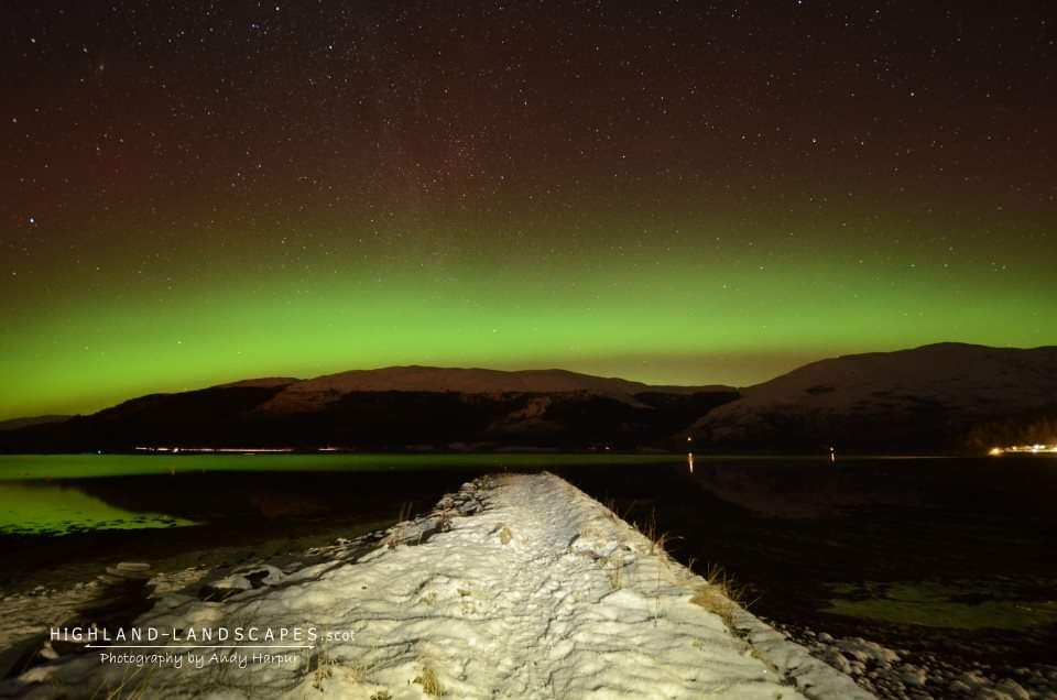 It's been a while since I was last on Twitter...  #Aurora across Loch Leven, #glencoe last Thursday night. #WexMondays #scotwinter <a href="/pierhousebnb/">The View @Pier House Glencoe</a>