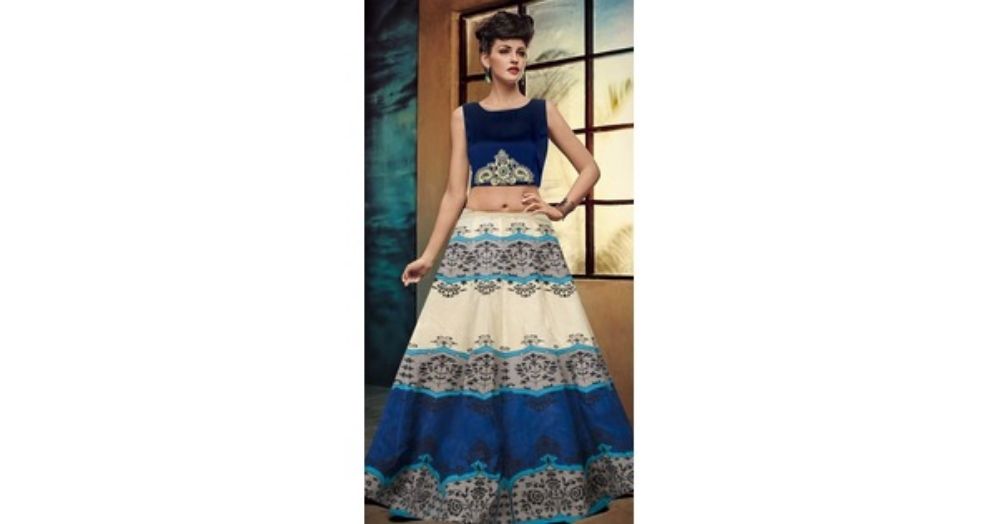 OliotrStore's tweet photo. Blue And White Goergous Lehanga With Blouse
#lahenga #blouse #fashion #style #oliotr https://t.co/ZV9l2bTcmb https://t.co/dkfRYAFPfm
