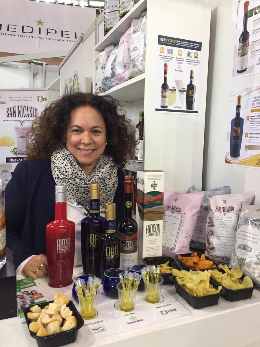 almasubbetica's tweet photo. 📌Los días 4, 5 y 6 de Febrero estaremos en #HorecaBaleares, la feria de la #hostelería y la #restauración en las #IslasBaleares, dando a conocer nuestro #AceiteDeOliva y las deliciosas #PatatasFritas @San_nicasio.

#AOVE #Gastronomía
#AlmazarasDeLaSubbética #Almaliva https://t.co/e6xDAtOCnb