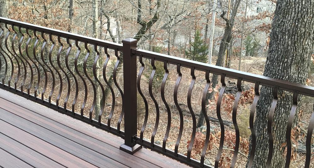 madd_tweet's tweet image. Improve the aesthetic appeal to your porch or deck by adding Madden Industries aluminum belly and bow baluster railing kits.

#maddenindustries  #aluminumhandrails #thewall

maddenindustries.com/belly-and-bow-…