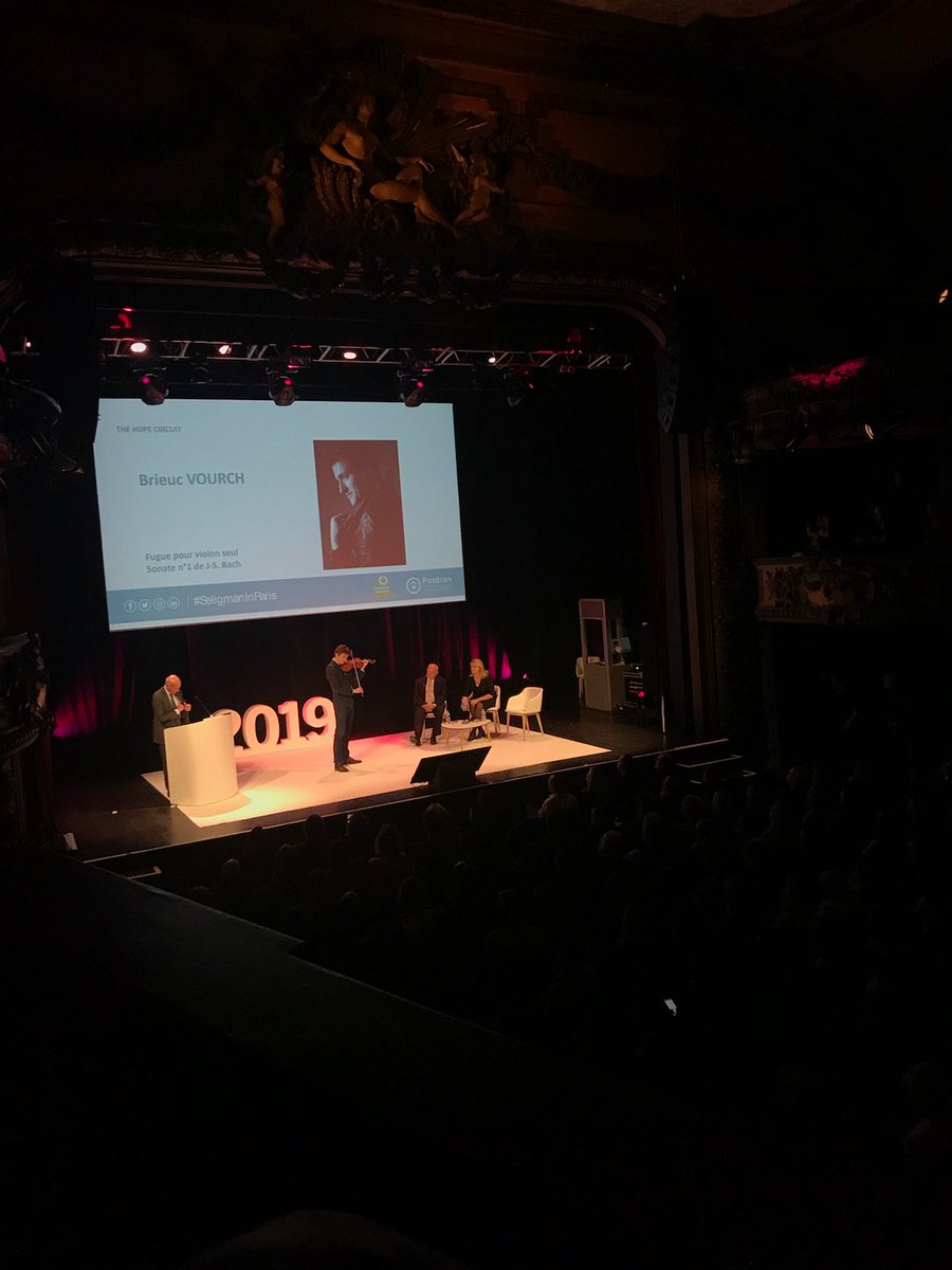 Positran (@iboniwell) on Twitter photo En exclusivité en France, <a href="/Positran/">rosario ayala mayorg</a> et le <a href="/POptimisme/">Poptimisme</a> invitent Martin Seligman, Fondateur de la #PsychologiePositive, figurant parmi les psychologues vivants les plus décorés, populaires et influents de sa génération. #SeligmanInParis En exclusivité en France, <a href="/Positran/">rosario ayala mayorg</a> et le <a href="/POptimisme/">Poptimisme</a> invitent Martin Seligman, Fondateur de la #PsychologiePositive, figurant parmi les psychologues vivants les plus décorés, populaires et influents de sa génération. #SeligmanInParis