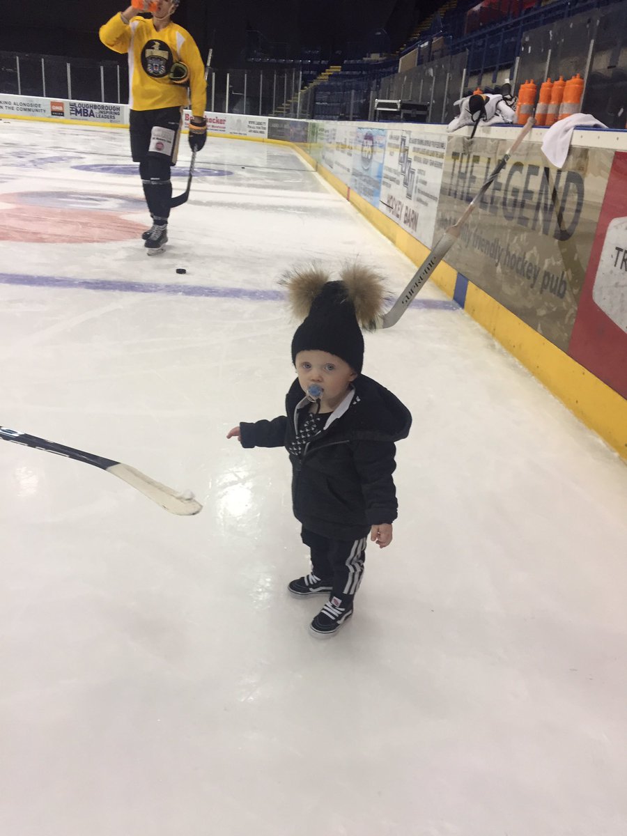 Aduke49's tweet photo. We’re a little short on D-men right now, I think I found a guy, little small but big heart @PanthersIHC #justneedsachance https://t.co/XEKbjy6OHn