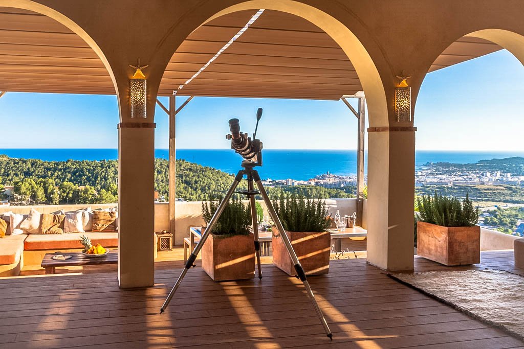 SuiteLifeBCN's tweet photo. Sometimes there should be space to enjoy something marvellous. This extraordinary place falls right into that category. It is visionary, it is artistic and pleasant.
Please rate this #property  for us and visit https://t.co/rXnFJ7Z5CX to discover the best in  #Barcelona https://t.co/9WDXXaAvIO