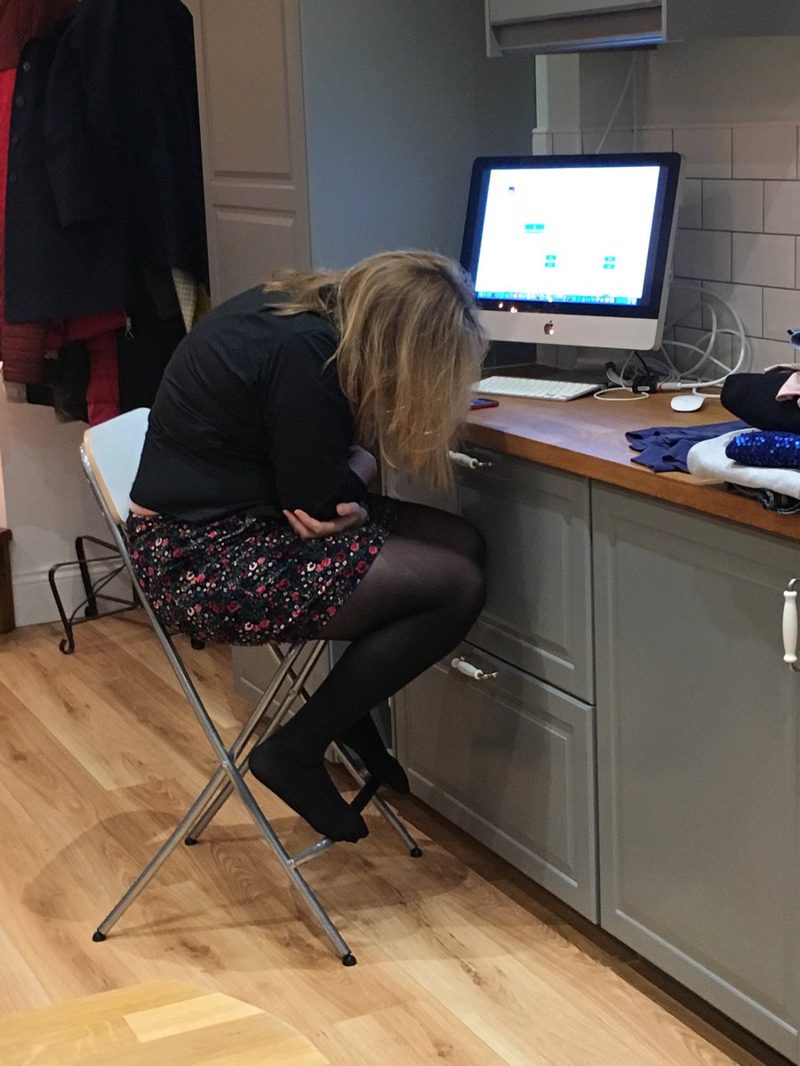 jonnyrich's tweet photo. @axainsurance What waiting for 40mins on hold to AXA Car Insurance looks like... https://t.co/swLXt9tmpx