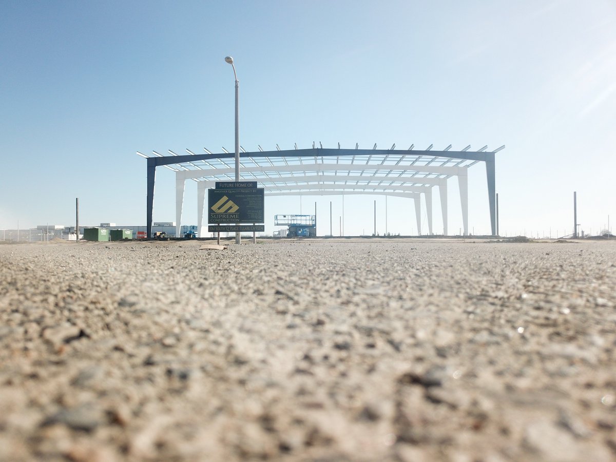 SupremeConstru4's tweet photo. A few snap shots of our before and after new shop and office photos. Come see what we did! #supremeconstructioninc #generalcontractor #tulare #butler #butlermfg #butlerbuilder #concrete #steel https://t.co/xkxZqYkjtW