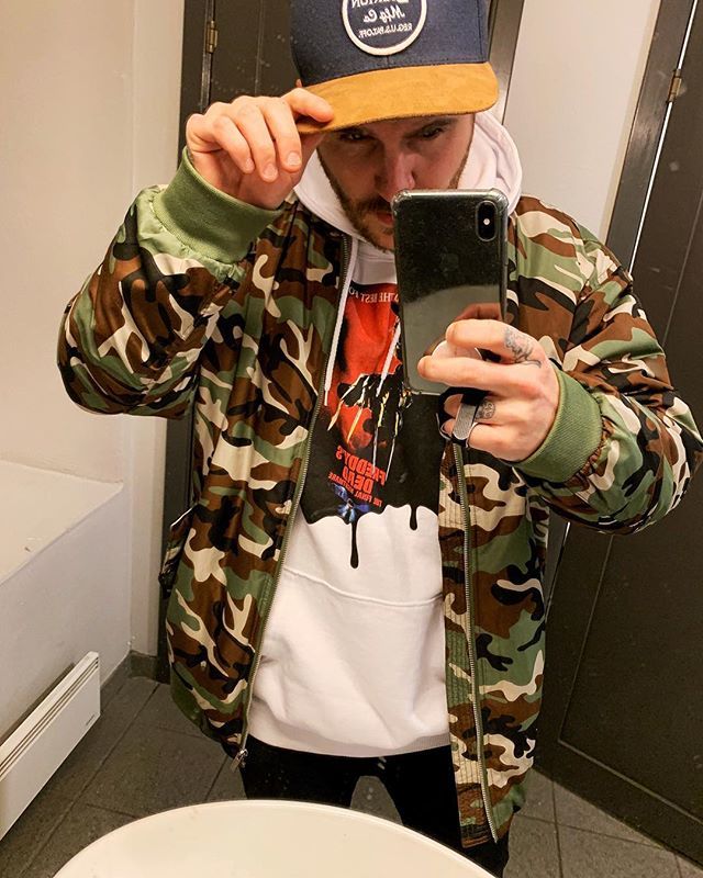 kimkoeste's tweet photo. 𝙵𝚛𝚎𝚍𝚍𝚢 𝙺𝚛𝚞𝚎𝚐𝚎𝚛, 𝚋𝚒𝚝𝚌𝚑🔪 https://t.co/6evZyfOf4Z https://t.co/YykMhmc0iw