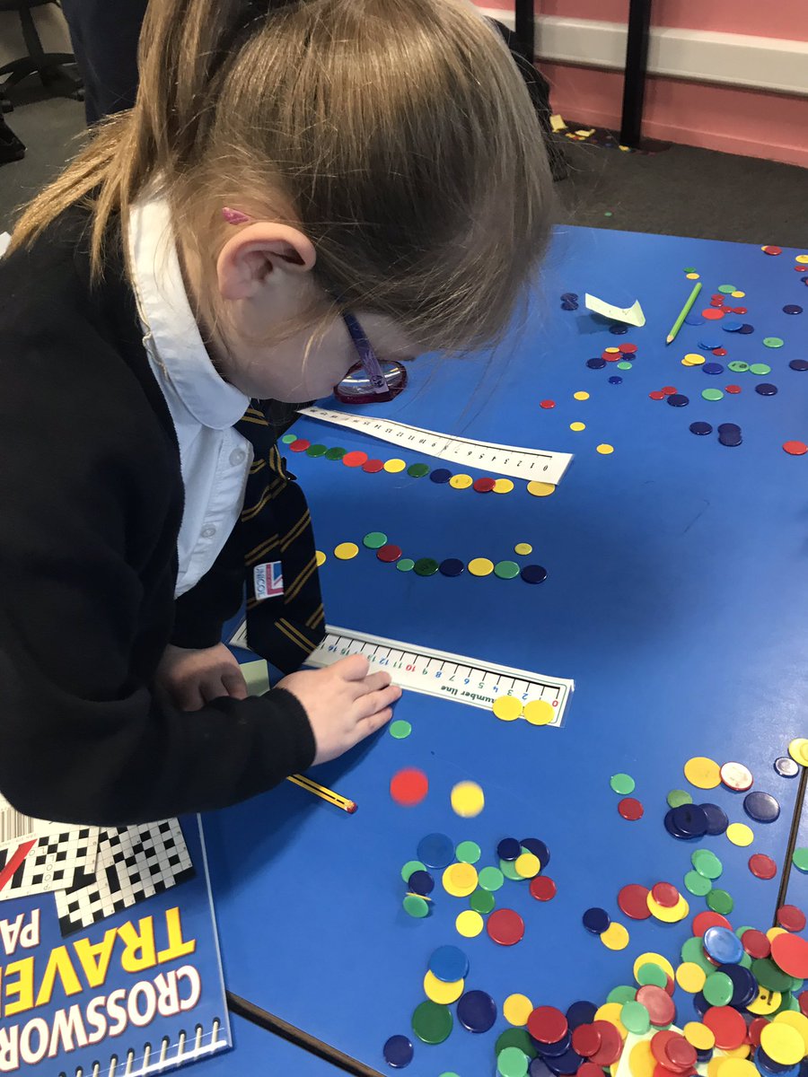Class2Winthorpe's tweet photo. Measuring different items around the classroom (including ourselves!) with nonstandard units #practicalmaths #comparinglengths https://t.co/ptj468JEgL