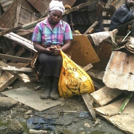 MukuruSPA's tweet photo. "Ama ni juu naishi kwa nyumba ya mabati" Just because we live in an informal settlement doesn't mean we're informal. We are entitled to all rights just like our Kilimani/Kileleshwa/Parklands/Runda Neighbours. #SaveDeepSeaCommunity https://t.co/bghRLhL6Hu
