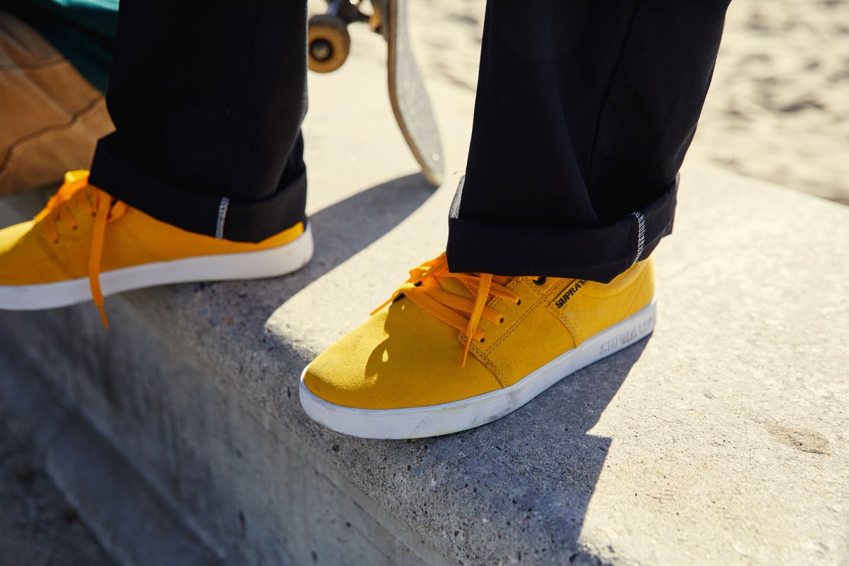 SupraFootwear's tweet photo. ⚠️The #StacksII in Caution Yellow⚠️ Available now #RISEDEFY https://t.co/t5E4wzqRLj https://t.co/LwZDL154fw