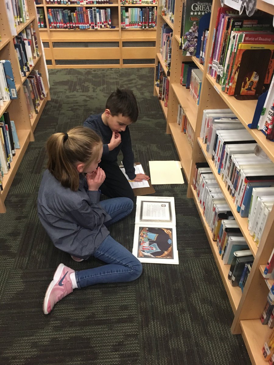 LBESlibrary's tweet image. Reading partners working to find problems in fairy tales that can be used to create a 'STEAM' challenge. #LB65 #3rdgradestoryengineers