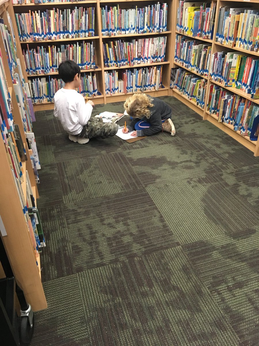 LBESlibrary's tweet image. Reading partners working to find problems in fairy tales that can be used to create a 'STEAM' challenge. #LB65 #3rdgradestoryengineers