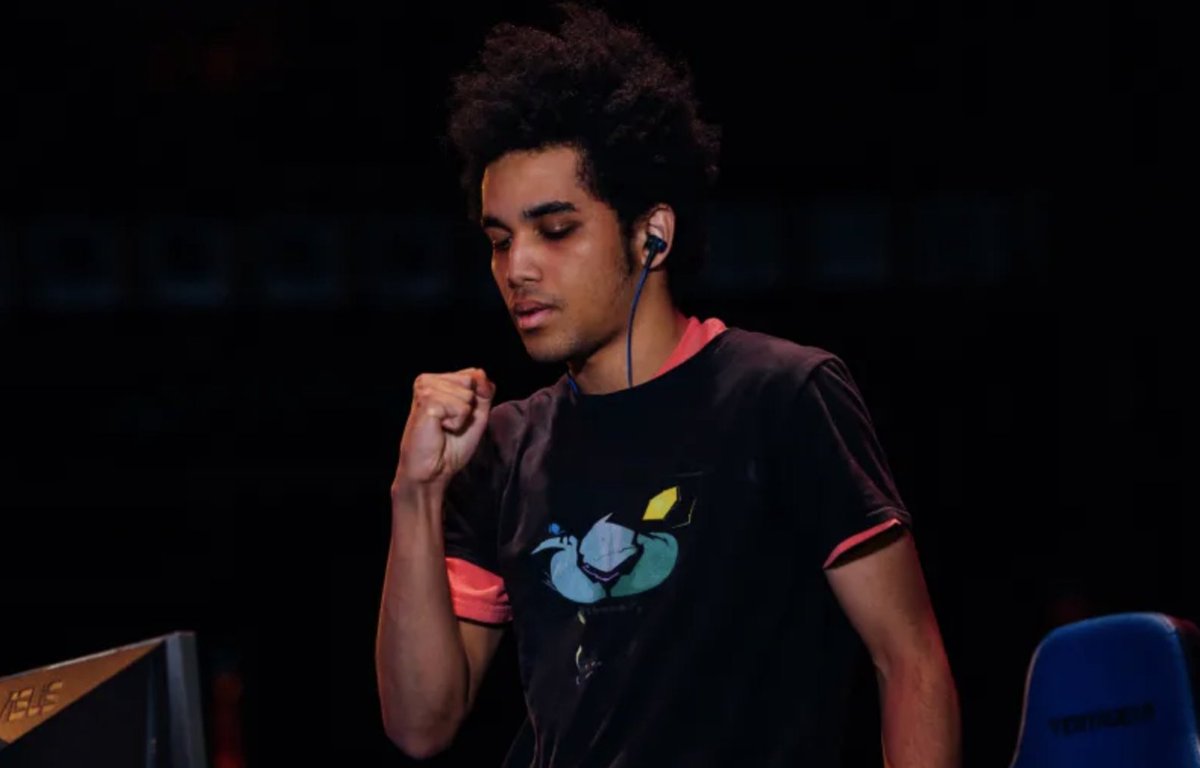 Kotaku's tweet image. The best sports event this weekend was a Smash Ultimate tournament. bit.ly/2DSZzTu