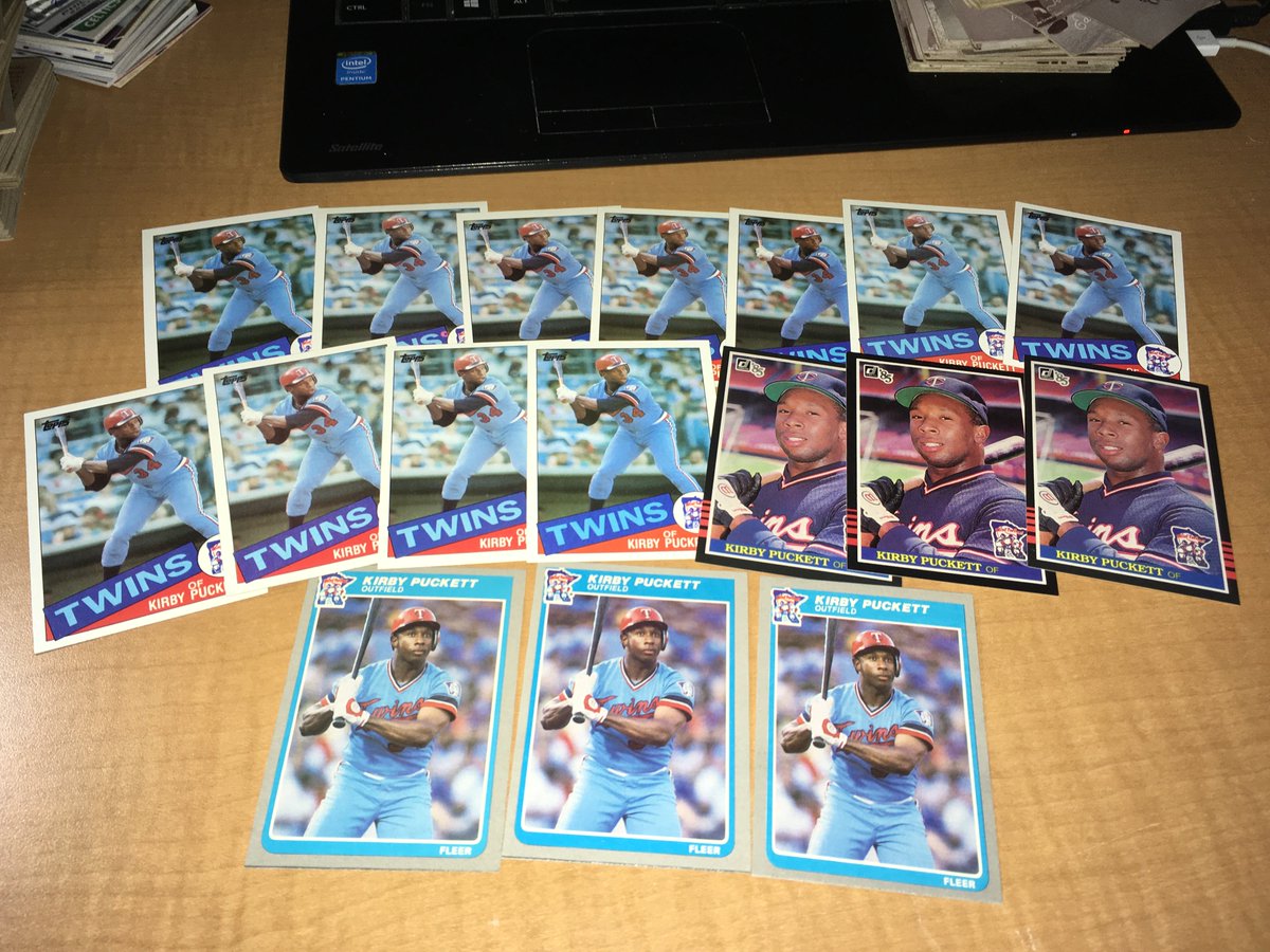 lanc_supcap3841's tweet photo. Some scores from local card show this weekend could not pass this lot up #rookiecards @wadeboggs @rogerclemens #kirbypuckett #tonygwynn #rynesandberg @RealMcCoyBreaks @joshevans5874 @5K_Collectibles @Markhoyle4 @handyslunch @EricDLussier @jca53057 
@vegitojedi @1013RadioBrady https://t.co/dyKUlKIV8H
