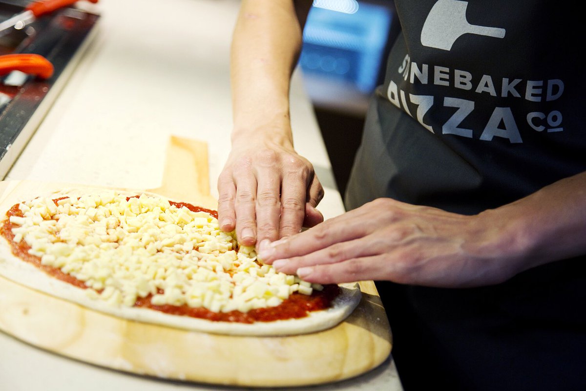 StonebakedHQ's tweet photo. We nearby rename today ‘Margherita Monday”! https://t.co/9alBby9HEA