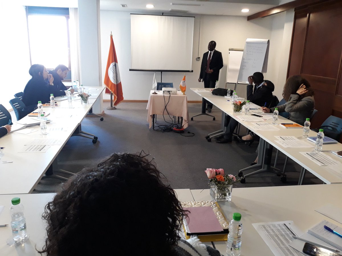 Première journée de la première session de l'Académie Panafricaine pour la Coopération Interrégionale.
#CAFRAD
#Maroc
#Affaires
#Afrique
#Tanger
