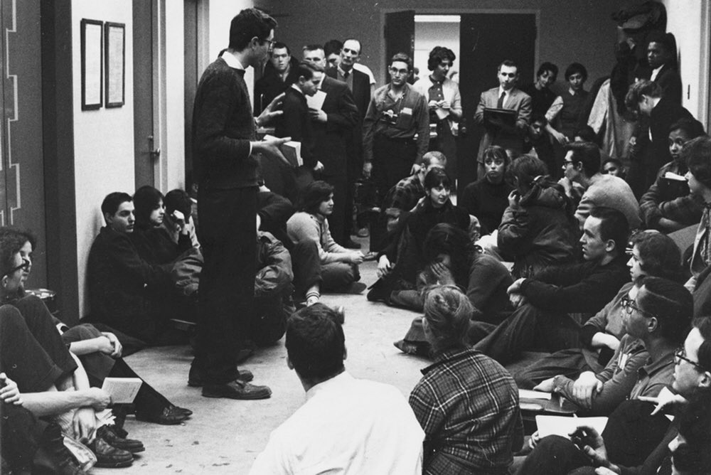Bernie Sanders: •Ranking member on Senate Budget Committee.•Former student organizer for Congress of Racial Equality (CORE) & Student Nonviolent Coordinating Committee (SNCC).•Led first ever civil rights sit-in in Chicago history to protest segregated housing. /9