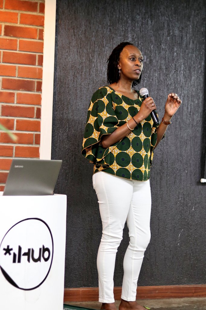 iHub's tweet photo. We had an amazing evening with @ALT_LegalTech With Techies and Lawyers coming to share all things tech+law #Legalsolutions #AplaceForExpolationMoreDeeply https://t.co/KYedVL8dZd