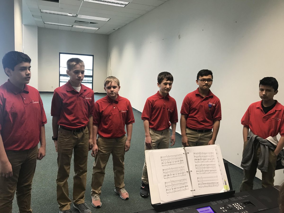 beckkaty09's tweet photo. Congratulations to all SMS solos and ensembles this weekend! All students received GOLD ratings! Great day for SMS :) #SWDCS @RaidersSMS @SW_DuboisSchool https://t.co/wobTkGqoXg
