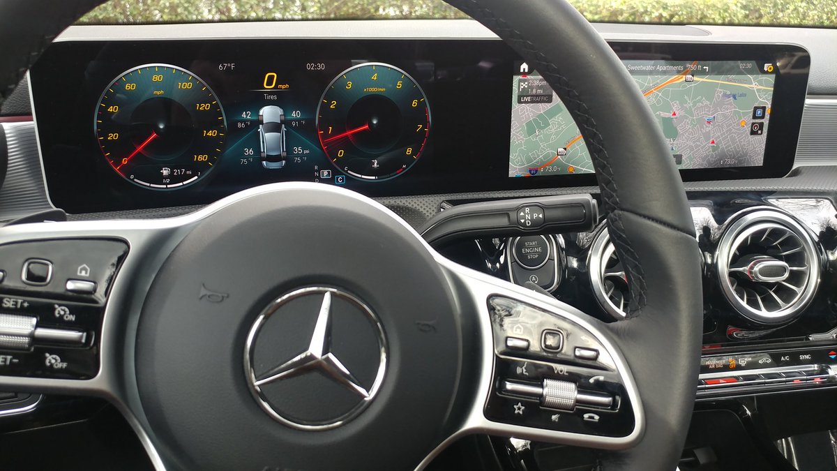 BenzBlogger's tweet photo. #HeyMercedes, begin roadtrip! Headed out to 2020 #GLE training in a 2019 #A220. So futuristic!
#AClassRealTalk #MBUX https://t.co/9hGoBn8Edm