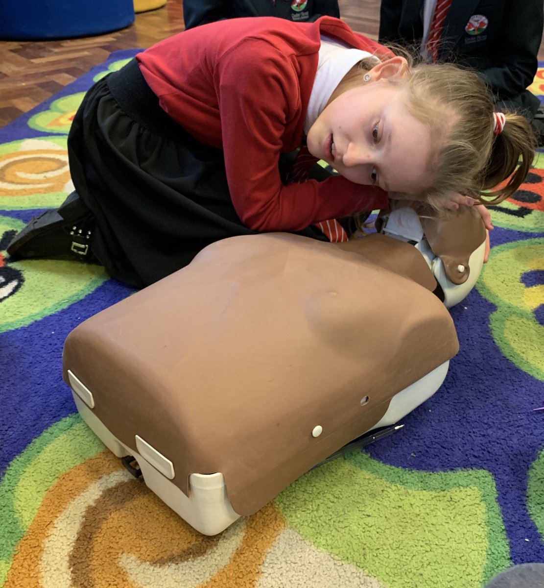 JPFirstAid's tweet image. Fantastic day delivering Basic First Aid to the Year 5 students @CedarRoadPri 😀

Here are few of the action shots we took along the way 📸