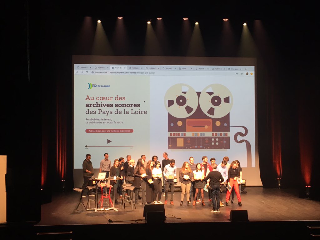 euradio_fr's tweet image. Un grand bravo aux étudiants, pour leur travail, leur volonté et leur temps! Bravo aux autres équipes, et au #Hyblab ! @agrecoleimage @PolytechNantes &amp;amp; @audencia_com @ouestmedialab @NMcube_Nantes !