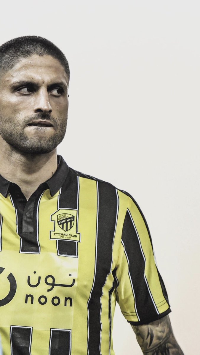 gnaotb's tweet photo. 💛💛💛🕊🕊

#داكوستا 
#الاتحاد https://t.co/ah1fGpvVut