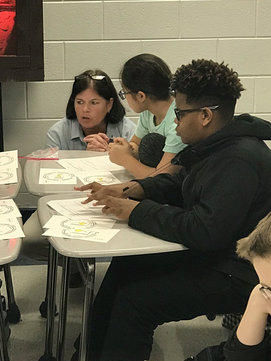 AnthonyTyroneB2's tweet photo. Huge thanks to the Hudson Alpha crew(Dasi Price, Jennifer Hutchison, and Jennifer Carden) for facilitating my classes. Today, we all were engaged in Gaudy Goldfish Genetics Lab.#AllMeanAllMCSS, https://t.co/N4NA04NClw