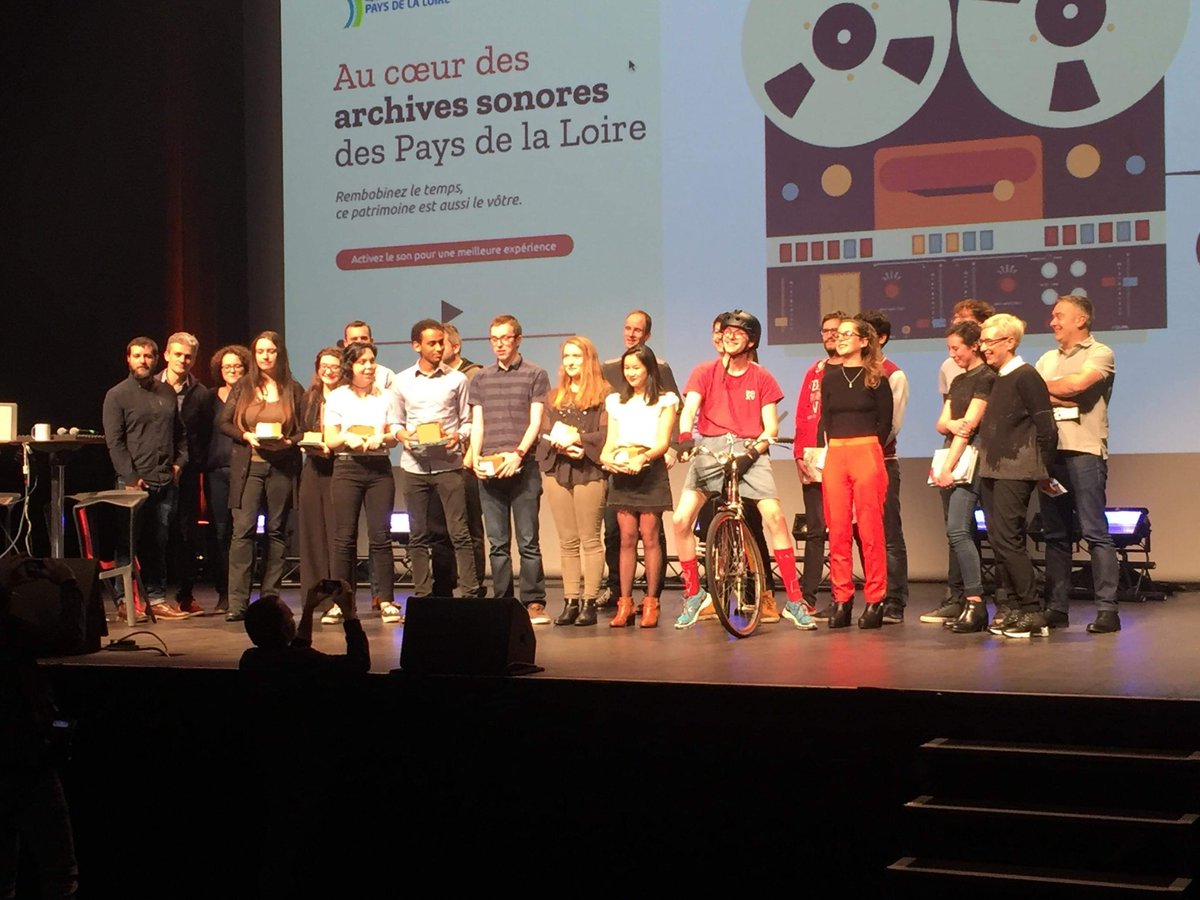 Archi_sons's tweet image. [#hyblab] Youhooooouu 🎊

On est très fiers de vous annoncer que nous sommes les lauréats du #Hyblab2019 🏆🥇

#lamourtriomphetoujours #SOS
@ouestmedialab @cdrregionpdl @audencia_com @PolytechNantes @agrecoleimage