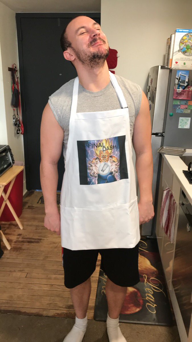 MangaMikeLee20's tweet image. my girlfriend custom made this apron for me for christmas! #majinvegeta is one of my favorite characters and #finalflash is my favorite special move. here if you can see it says final &quot;dash&quot; as a play on words for a dash of salt.
#mangamikelee #anime #puns #supersayian #hobbies