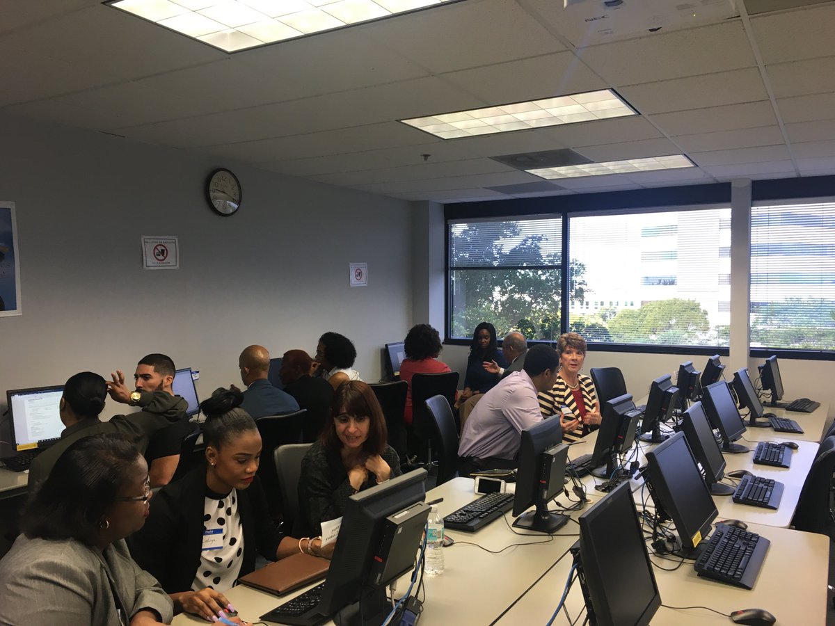 SMASouthFlorida's tweet photo. Check out our pictures from this past weekend! SMA partnered with Patriot Placements to provide professional HR volunteers for the Veterans Job Readiness Bootcamp! @PatriotPlacements #Veterans #GivingBack #HumanResources @SHRM @HRABC @hrpbc @GMSHRM @hrflorida https://t.co/wZIrA6JLNE