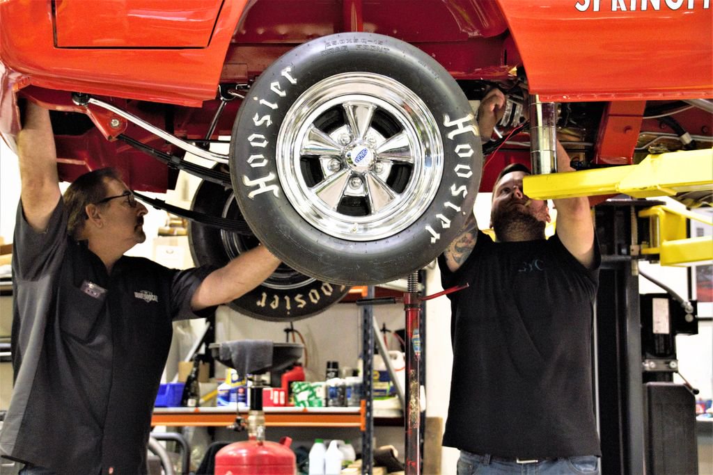 graveyardcarz's tweet photo. Gotta love those @CragarWheels! #LittleDeadWagon #A100 #MoparOrNoCar #GraveyardCarz #SeasonX #SEMAShow2018 https://t.co/mG3tMGTHce