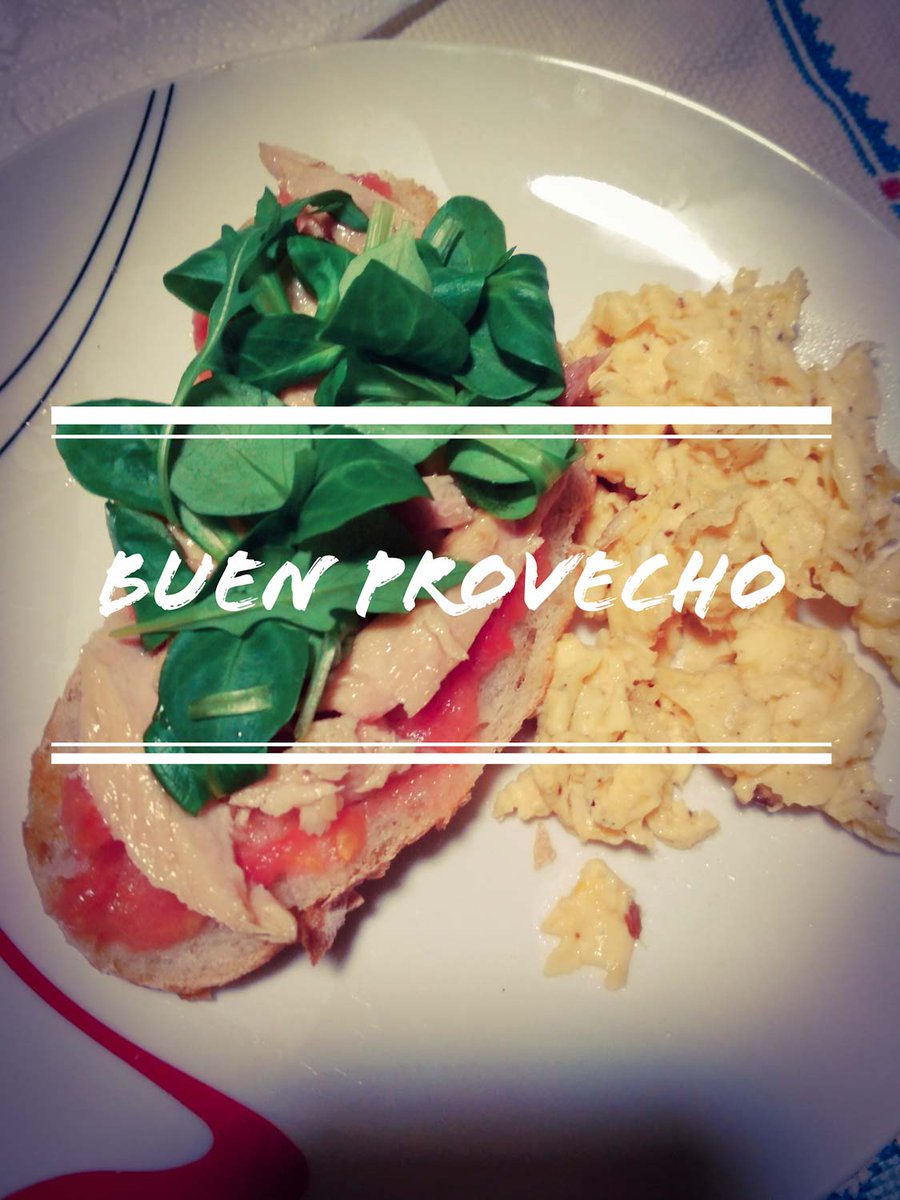 Para cenar: Tosta de ventresca. No puede estar mar rica 🐟😋! #cocina #conservas #ventresca #galiciamola #conservaslapureza