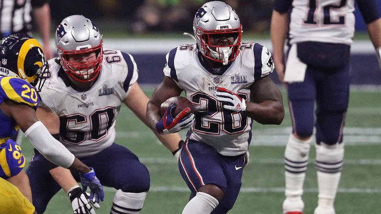 apthirteen's tweet image. Interesting stat of the day - the teams wearing white jerseys have won:
-13 of the last 15 Super Bowls
-the last 4 college football national championship games
-9 of the last 10 college basketball national championship games