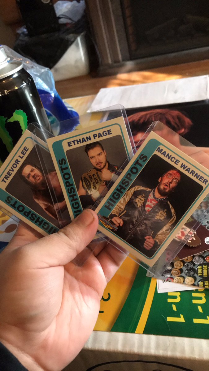 My @Highspots package came today and I got some sick looking cards. The first 3 of what I’m assuming is a 2019 deck of cards @TLee910 @OfficialEGO @ManceWarner