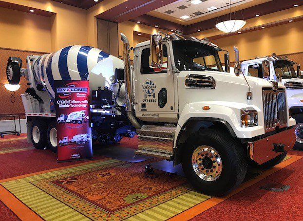 KimbleMfg's tweet image. MIXER MONDAY: Spotlight on CyKlone Mixer! This beautiful Kienstra Ready Mix CyKlone unit was on display last week at the IRMCA XTREME Concrete Conference. #MixerMonday #CyKloneMixer #KimbleMixer