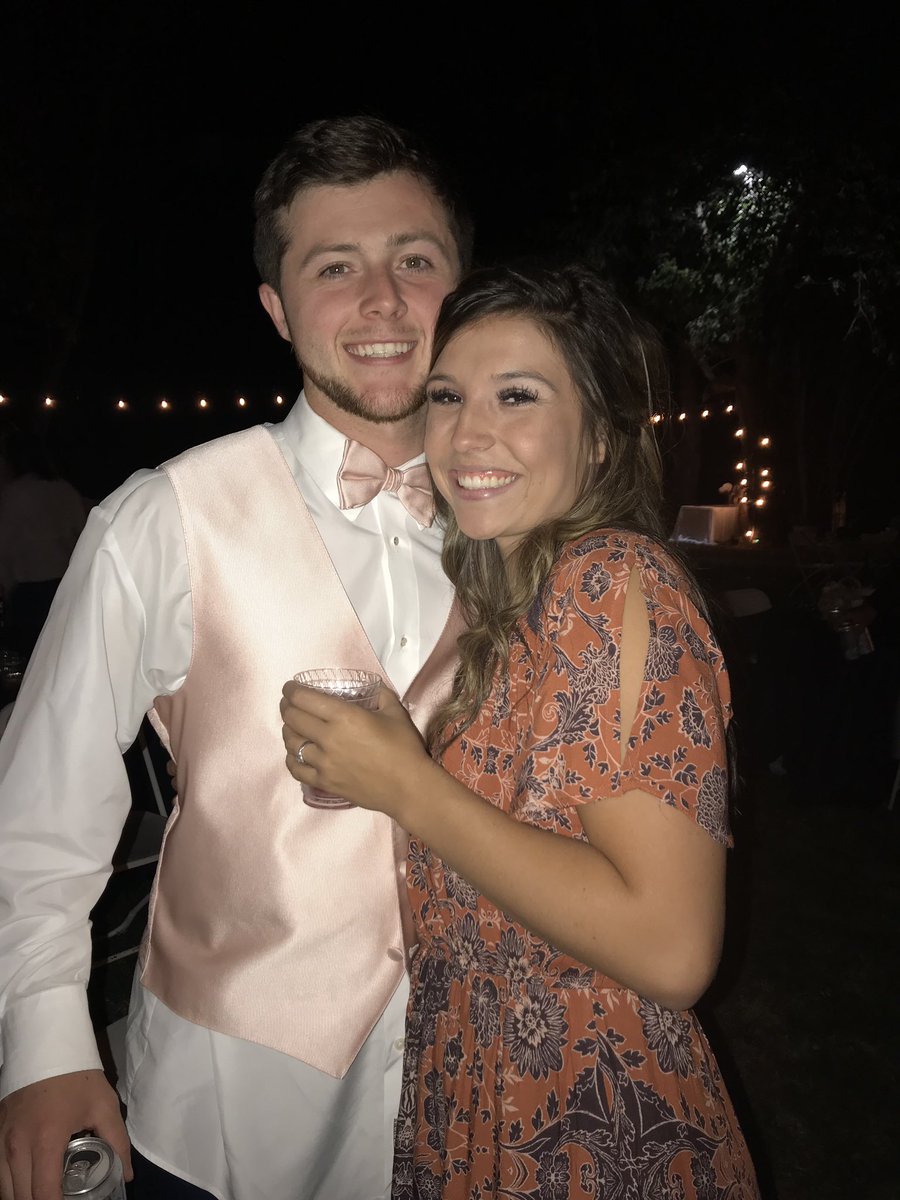 mathis801's tweet photo. Happiest of Birthdays to my life long best friend. I hope today is nothing but perfect just like you! Thank you for being the most selfless person I’ve ever met and always making sure I am the happiest. Thank you just isn’t enough. I love you!❤️ @Pick842 https://t.co/uoc3YlWnHl