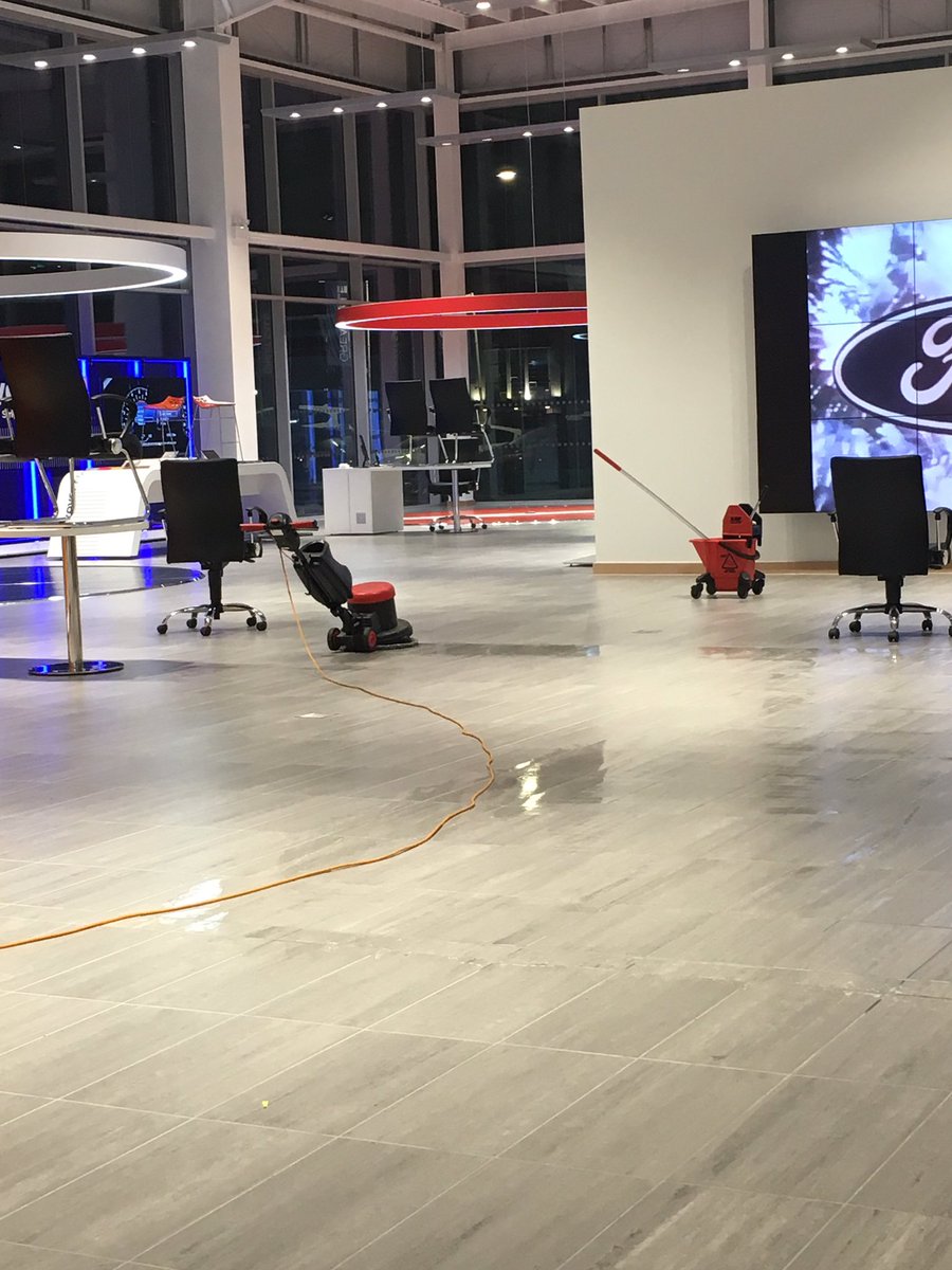 FullfieldFM's tweet photo. A late one for @Daveeradicator and @P_e_White deep cleaning the new #ford dealership in #Cambridge @MarshallFordMMG @MarshallMotorGp https://t.co/vd73WcD3mJ
