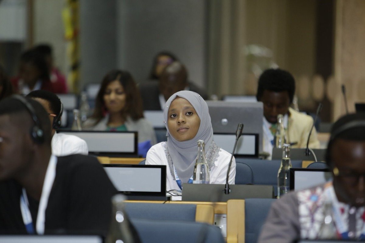 YouthSDGs's tweet photo. Young people belong in all places where decisions are made. RT if you agree. #youthSDGs #involveyouth #Youth2030 https://t.co/FdLKCr4Lbk