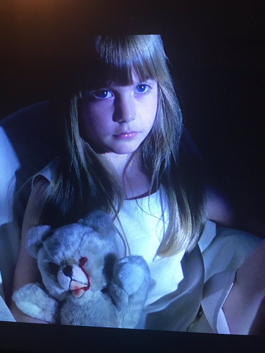Social__Piranha's tweet photo. #MerylMonday tonight was Still of the Night, a creepy little thriller from 1982. If you’re looking to be mildly startled while enjoying Meryl’s nervous over-touching of her very blonde hair with fierce acrylics, this one’s for you. #20StreepTeen #YesThatsABloodyTeddybearEyeball https://t.co/ZIZn0LqPSh