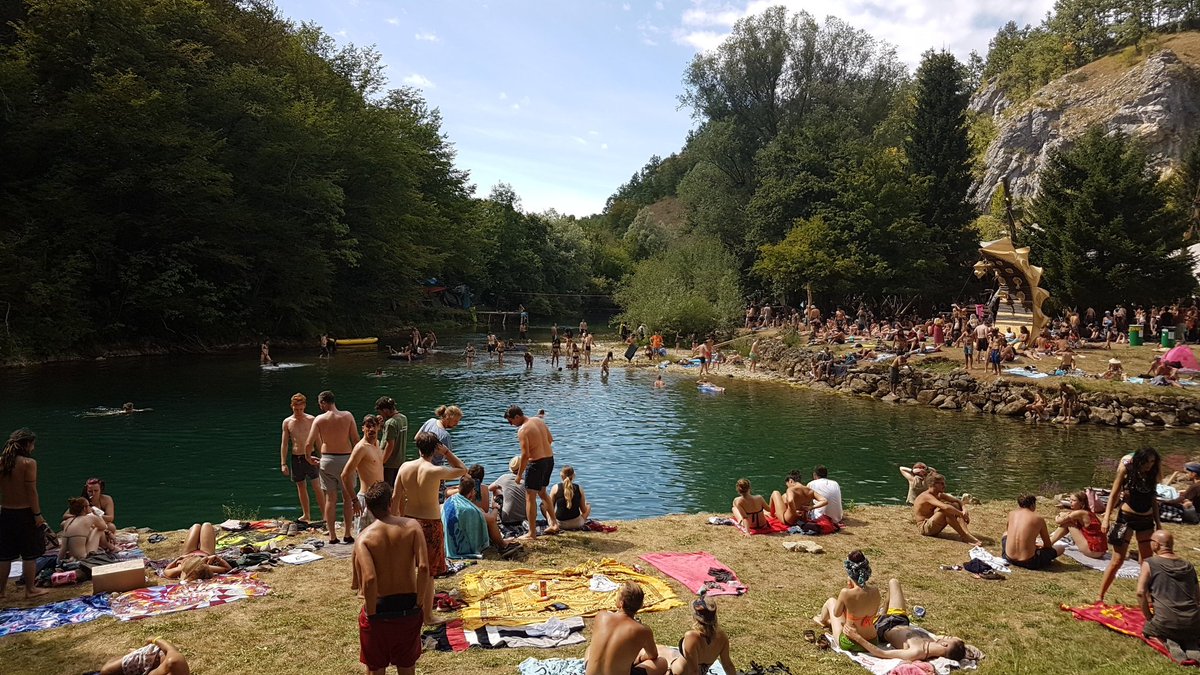 BengsMusic's tweet photo. Such #awesome place! Miss it! #modemfestival #Croatia https://t.co/1C5uqsLPTY