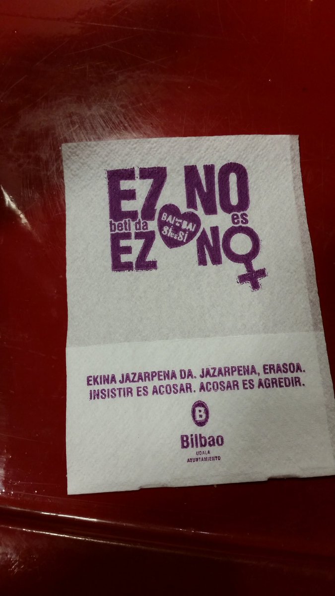 EDU_CNT's tweet photo. En un bar de Bilbao... #NoEsNo ⚤ https://t.co/QVg5aakvtq