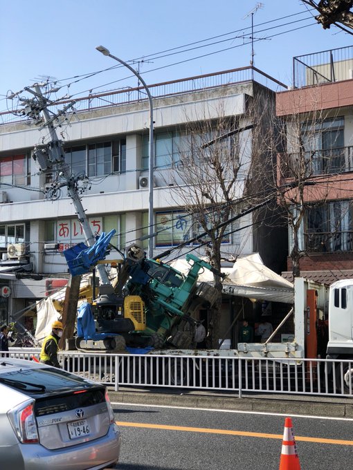クレーン 事故 名古屋