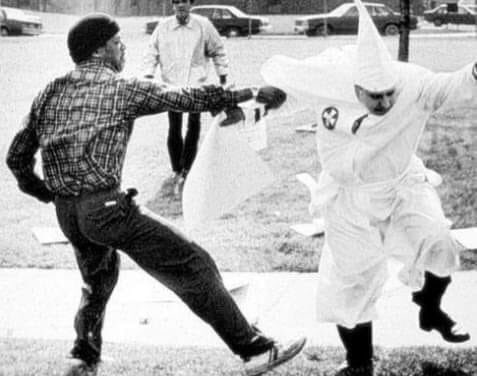har taget fejl Pioner I forhold Sampson on Twitter: "Did you know.. That on this day in Black History,  Tyrone "Fuck the Klan" Johnson was the 1st black man to have his picture  taken while beating the breaks