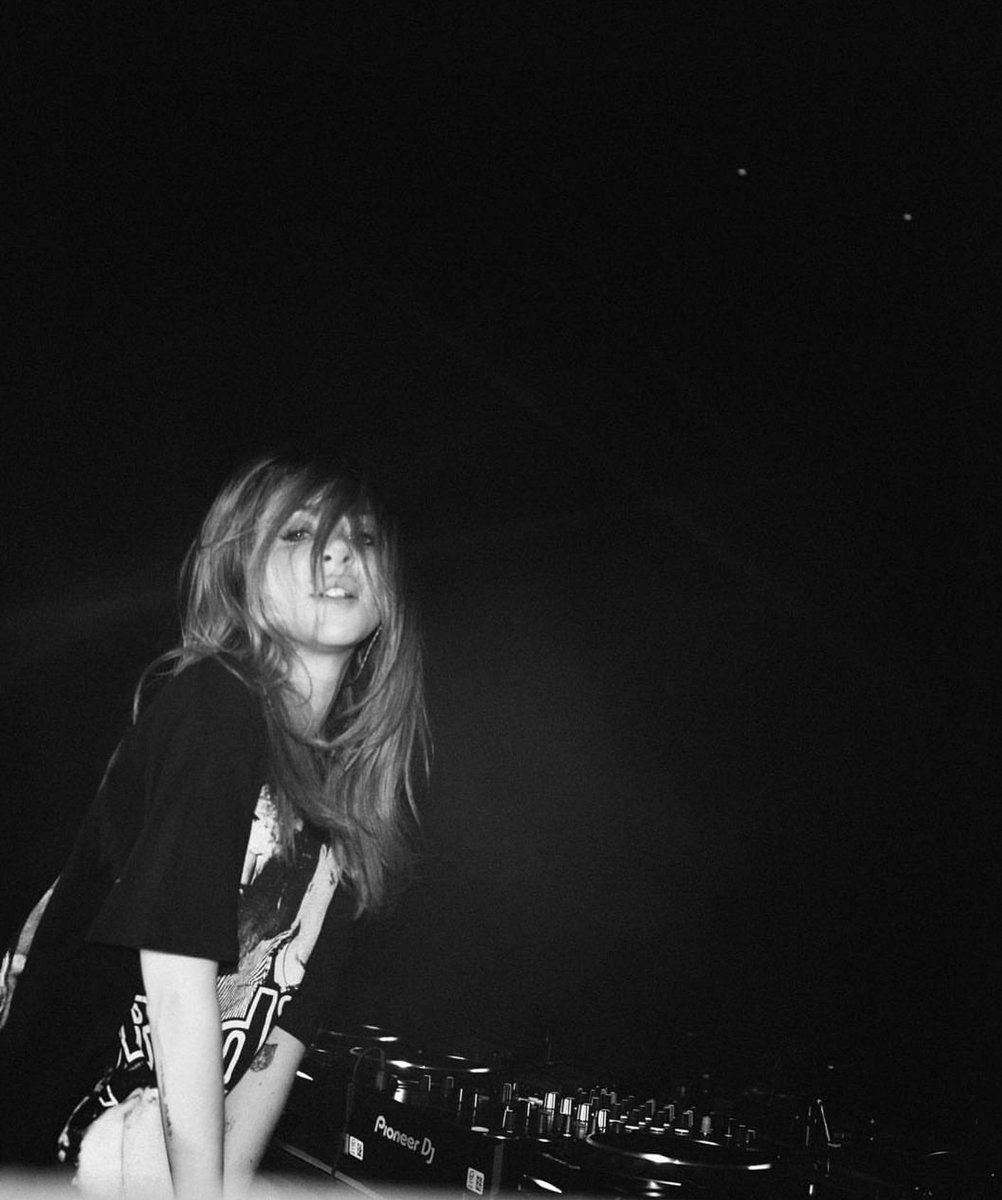 Elohim_Wonder's tweet image. This is going to be fucking epic on a whole different level! 🤘🎧💜 #alisonwonderland #biggerjoruney #samemessage #beautiful #muchlove #family