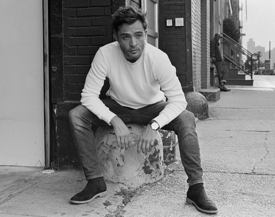 Waiting on you.
-New York City
📷: sean andrew jackson