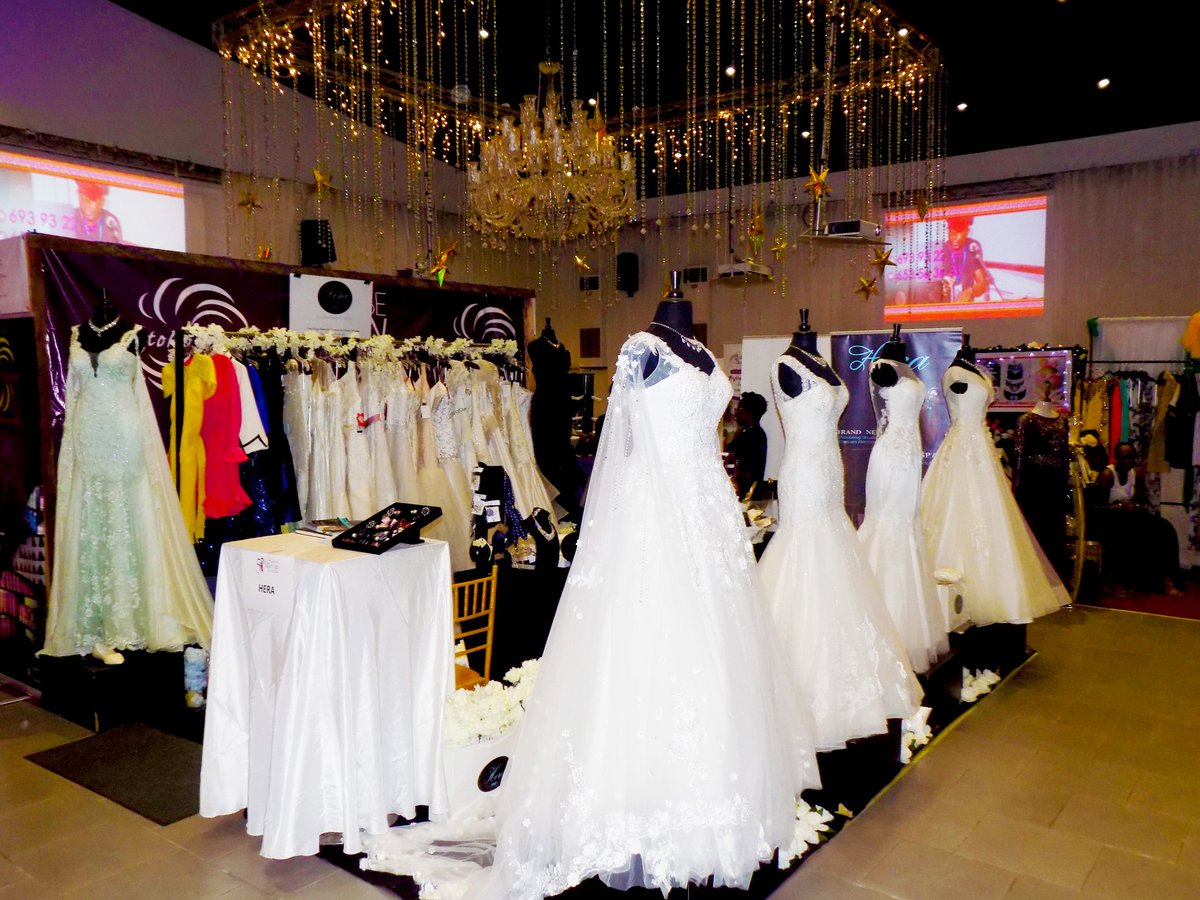 adambita237's tweet photo. #Sammec237 #wedding #WeddingPlanner,
#MelanieWABO #WeddingPlannerCertifiée
#SalonDuMariageDouala #Mariage
#OrganisationDuMariage #PrestataireMariage
#weddingCake, #RobeDeMariée #GATEAUXPERSONNALISÉS #gâteauDeMariage
#JaimeLeCameroun #vivelecameroun #VisiterLeCameroun #letsguide https://t.co/tb5C2NciJ6