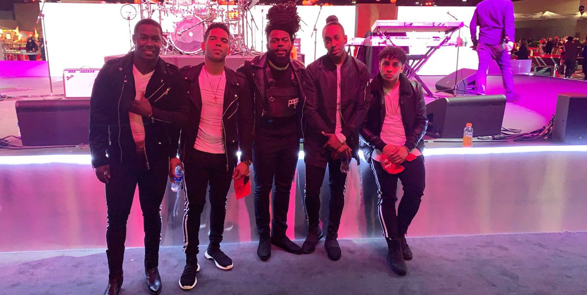 DJPaPaRooster's tweet photo. I just want to thank GOD for being able to DJ at Super Bowl Llll for Final Draft’s performance at the PreGame Tailgate Party! #superbowl #4finaldraft #djpaparooster #ATL https://t.co/28wkHuwcBU