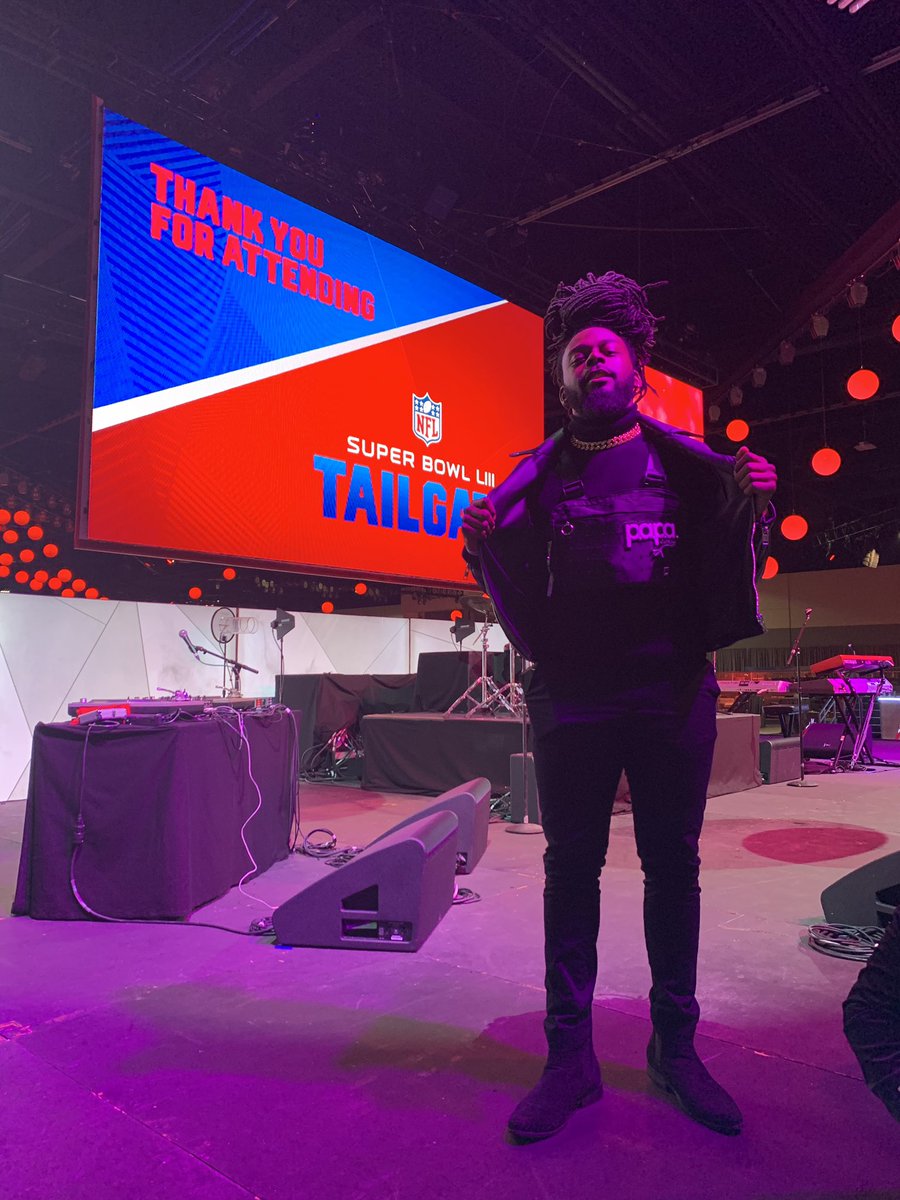 DJPaPaRooster's tweet photo. I just want to thank GOD for being able to DJ at Super Bowl Llll for Final Draft’s performance at the PreGame Tailgate Party! #superbowl #4finaldraft #djpaparooster #ATL https://t.co/28wkHuwcBU